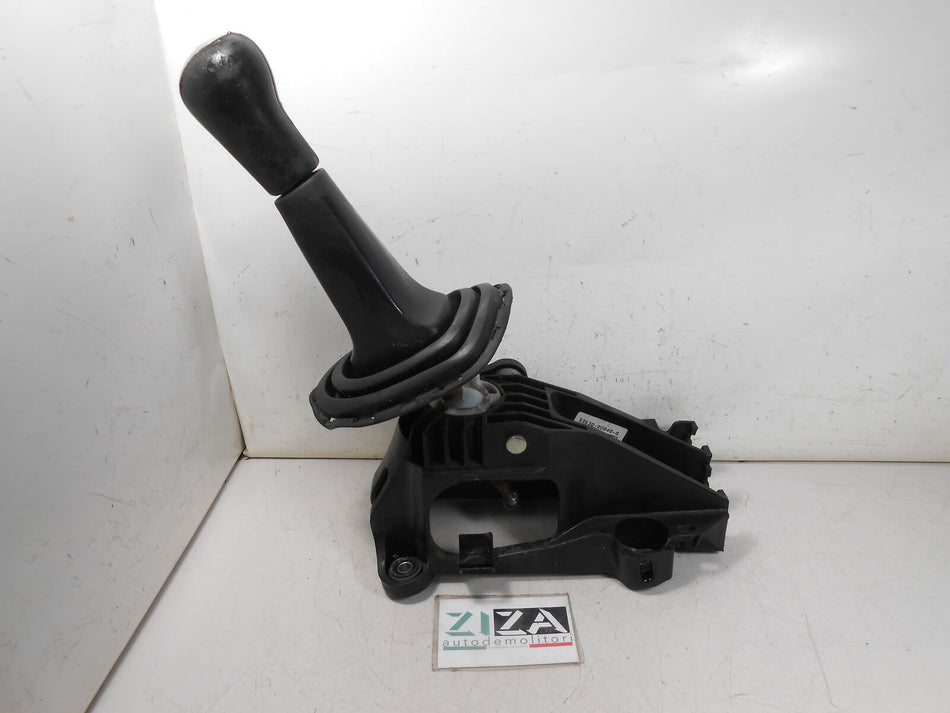 Leva Cambio Marce Toyota Yaris XP90 1.4 90cv 2007 33530-0D040