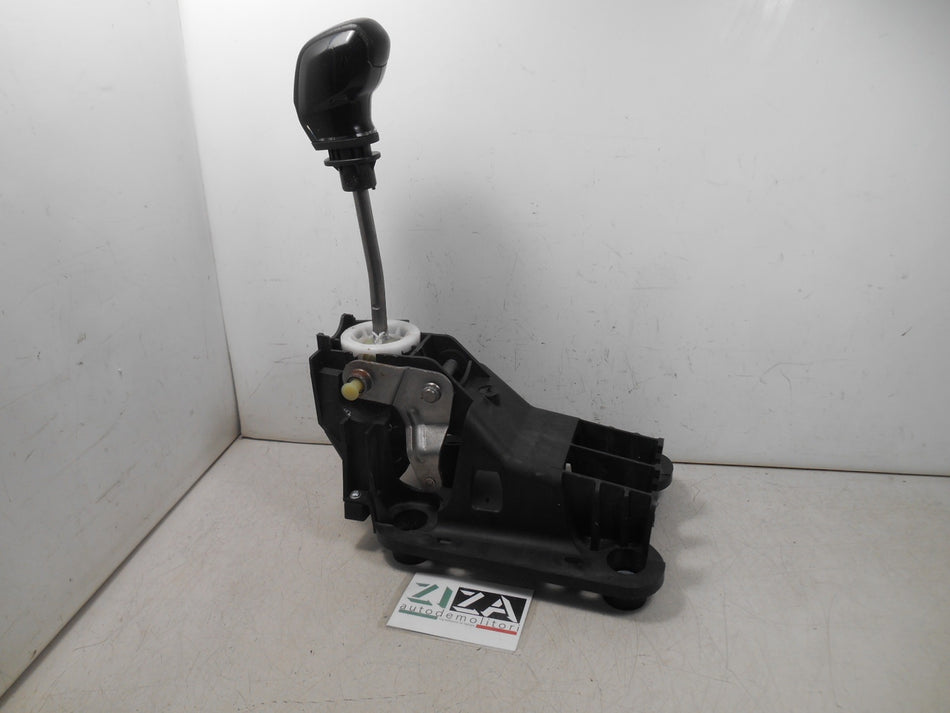 Leva Cambio 5 Marce Peugeot 208 2014 9676190280