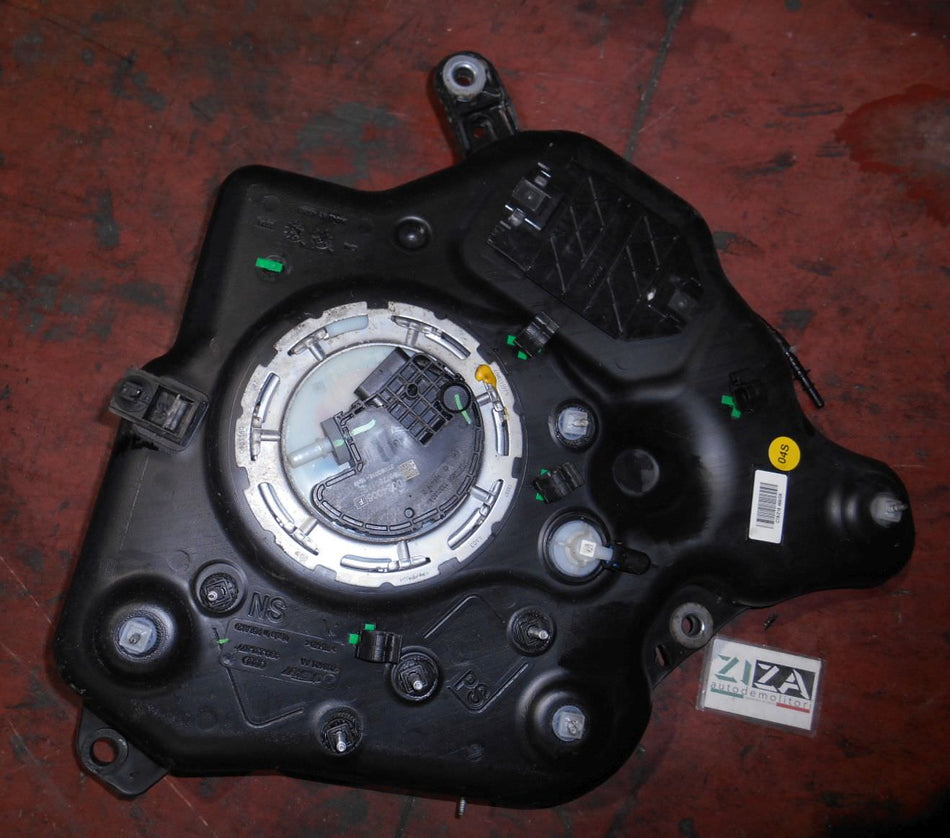 Serbatoio AdBlue Audi A6 C7 SW 3.0 TDI 240kw CVU 2016 4G0131877 4077801AE