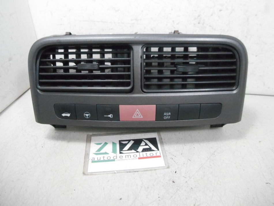 Bocchetta Aria Centrale + Pulsantiera Fiat Grande Punto 2006 735386328 735383234