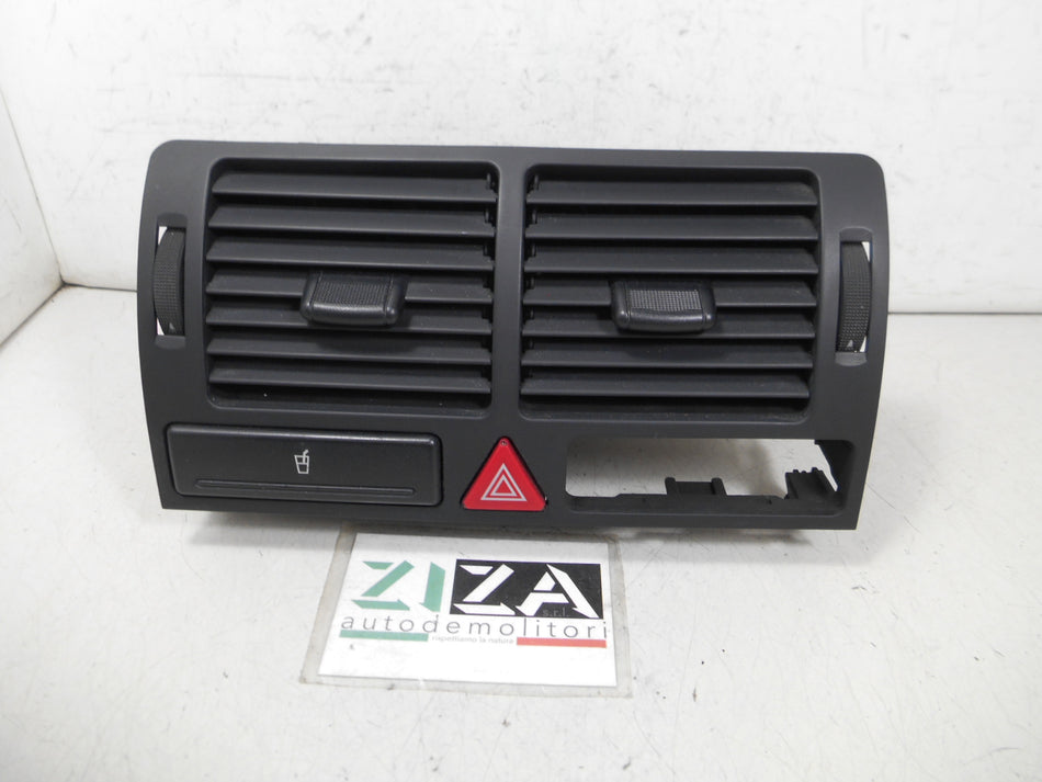 Bocchetta Aria Centrale Audi A2 2001 8Z0820951A