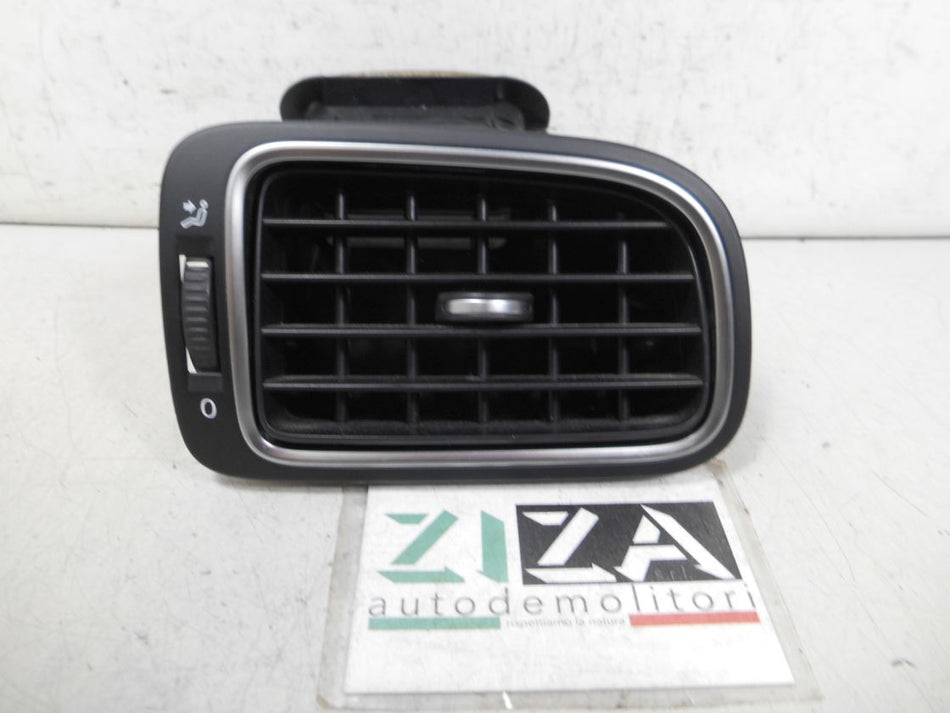 Bocchetta Aria Esterna Destra VW Polo 6R 2010 6R0819704