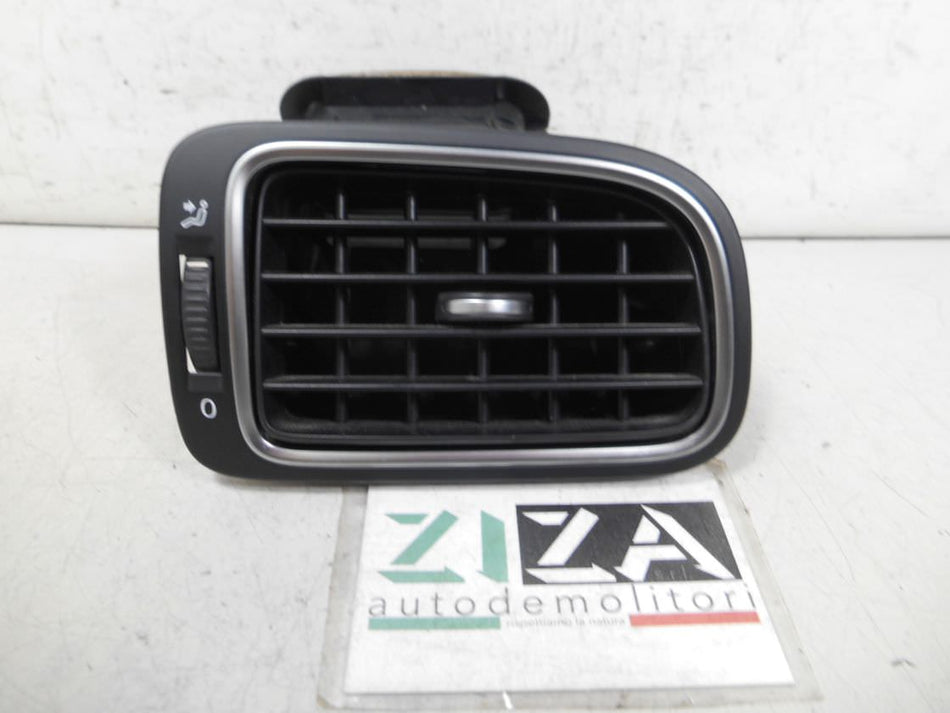 Bocchetta Aria Esterna Destra VW Polo 6R 2010 6R0819704