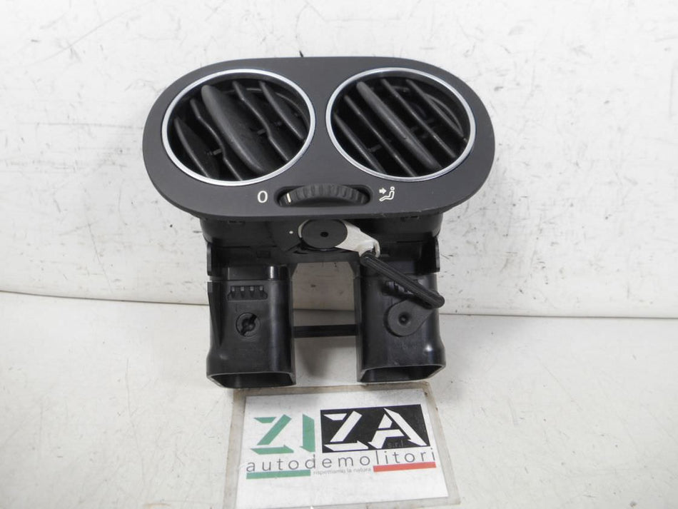 Bocchetta Aria Posteriore Tunnel VW Golf VI Plus 2012 5M0819203