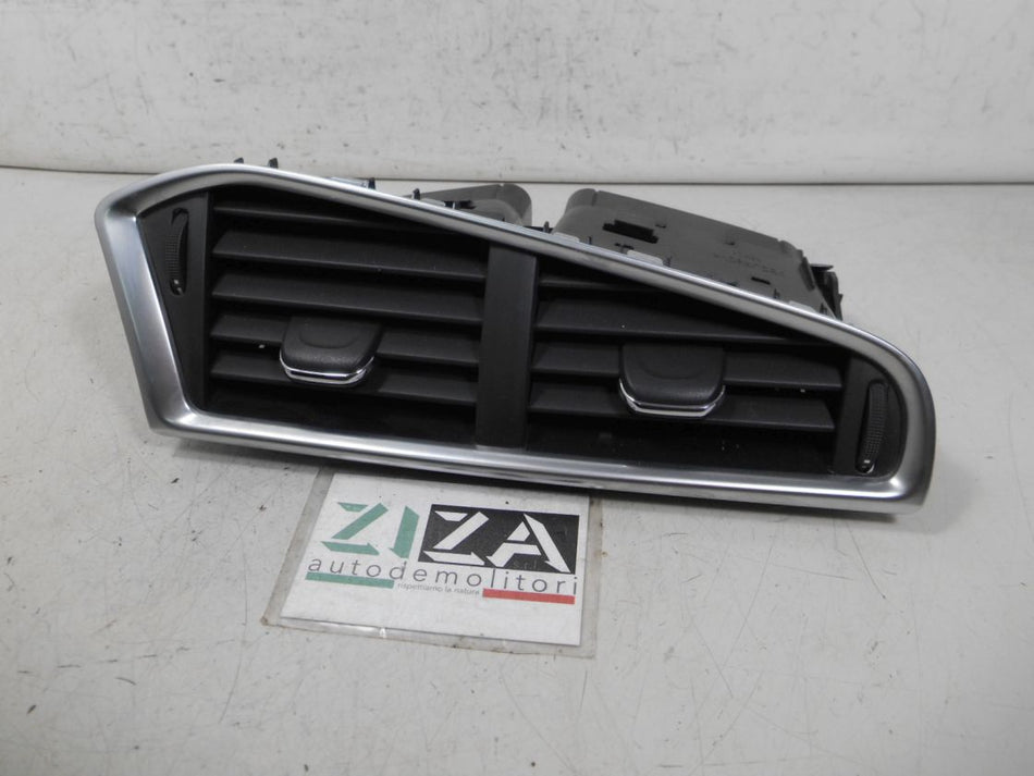 Bocchetta Aria Centrale Citroen C4 II 2016 9676609977
