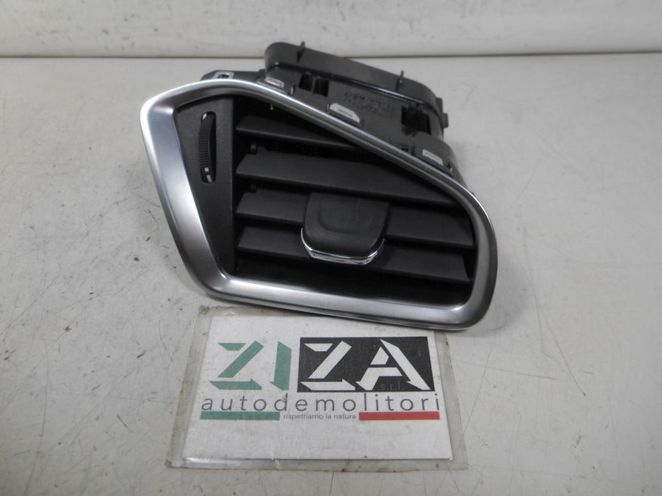 Bocchetta Aria Esterna Destra Citroen C4 II 2016 9676606977