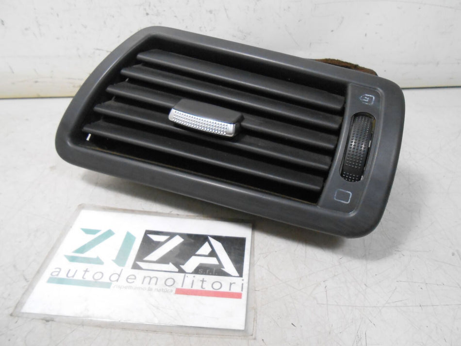 Bocchetta Aria Esterna Destra Lancia Phedra 2003 1491963077
