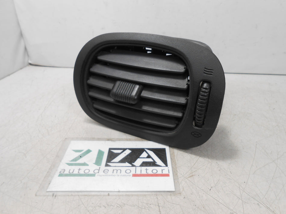 Bocchetta Aria Esterna Destra Chrysler Voyager IV 2006 OSC95TRMAA