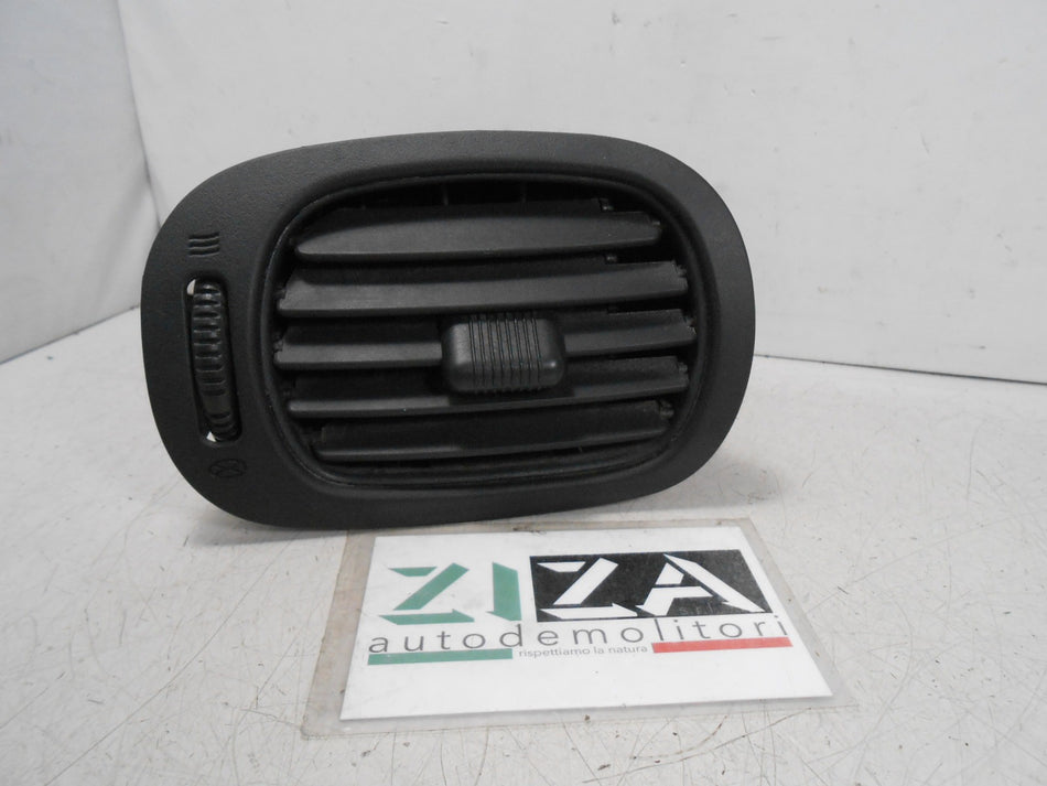 Bocchetta Aria Esterna Sinistra Chrysler Voyager IV 2006 OSC91TRMAA
