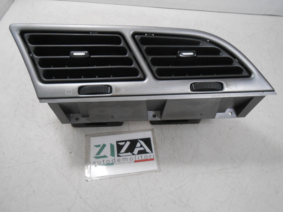 Bocchetta Aria Centrale Peugeot 306 1999 9610210577