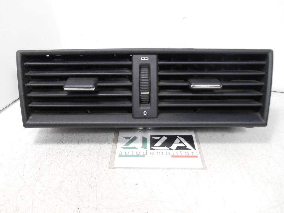Bocchetta Aria Centrale Mercedes W202 1998 2028300554