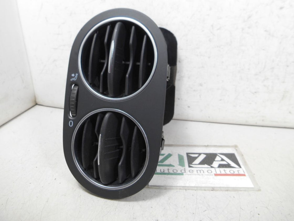 Bocchetta Aria Esterna Destra VW Golf VI Plus 2012 5N0819704A 5M0819759 5M0819710