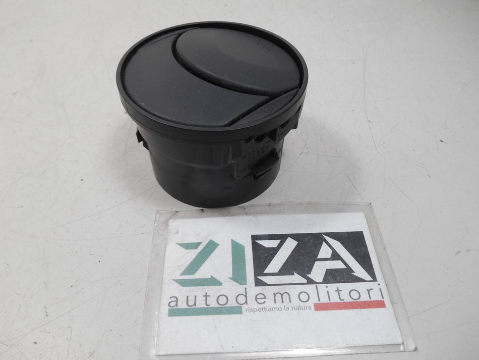 Bocchetta Aria Mazda 2 DE 2009 D651GM931