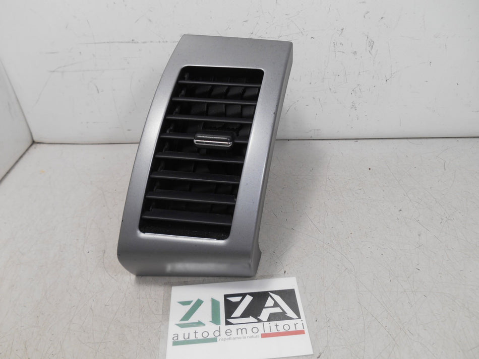 Bocchetta Aria Esterna Destra Peugeot 4007 2009 8030A025ZZ GN711-14010
