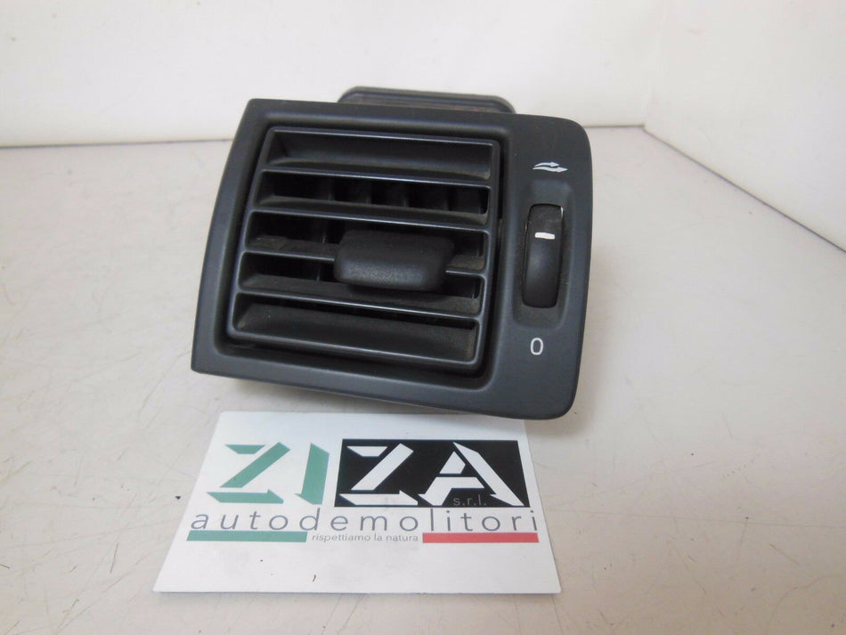 Bocchetta Aria Esterna Sinistra Volvo V50 2005 30715098 Nero