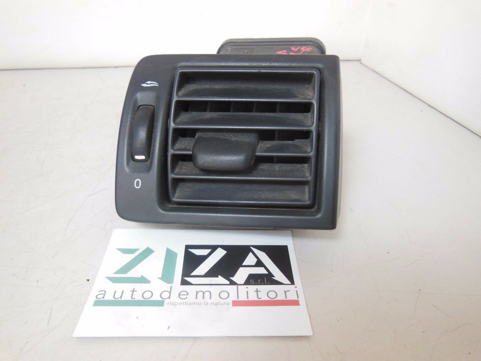 Bocchetta Aria Esterna Destra Volvo V50 2005 30715099 Nero