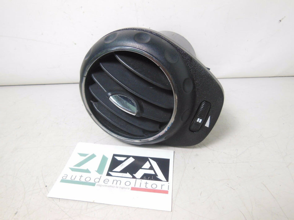 Bocchetta Aria Esterna Destra Alfa 147 2004