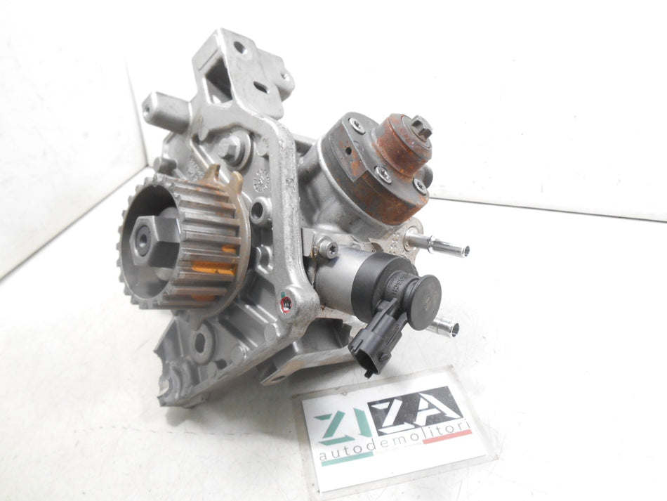 Pompa Iniezione Peugeot 208 1.4 HDI 50kw 8H01 2015 9688499680 0445010516 9685235680