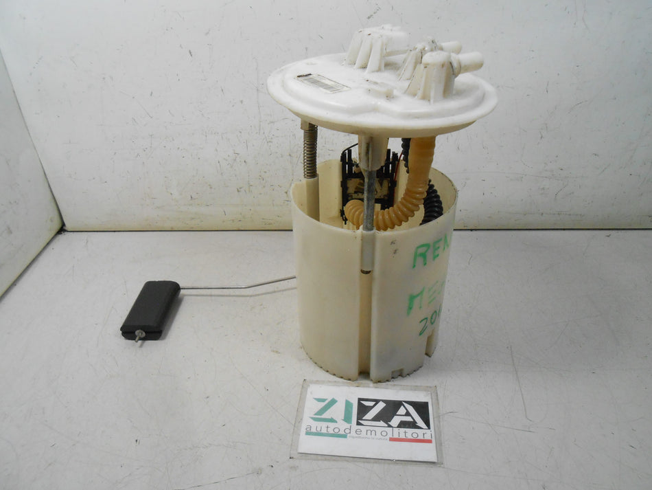 Pompa Serbatoio Carburante Renault Megane III 1.5 110cv K9K J8 2014 172020033R