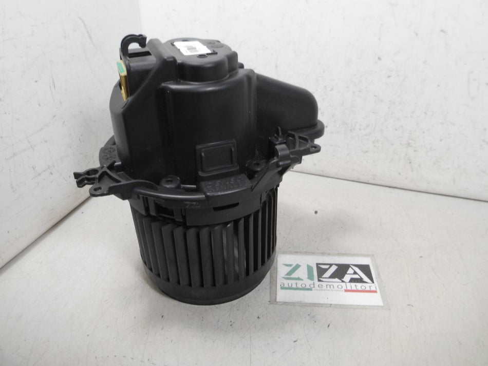 Ventola Riscaldamento Abitacolo Renault Clio IV 2017 5P3730000 5R5833500