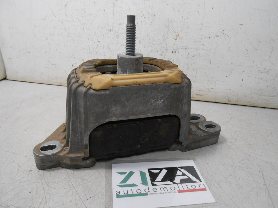 Supporto Motore Peugeot 508 2.0 136cv RHF 2011 9670282280