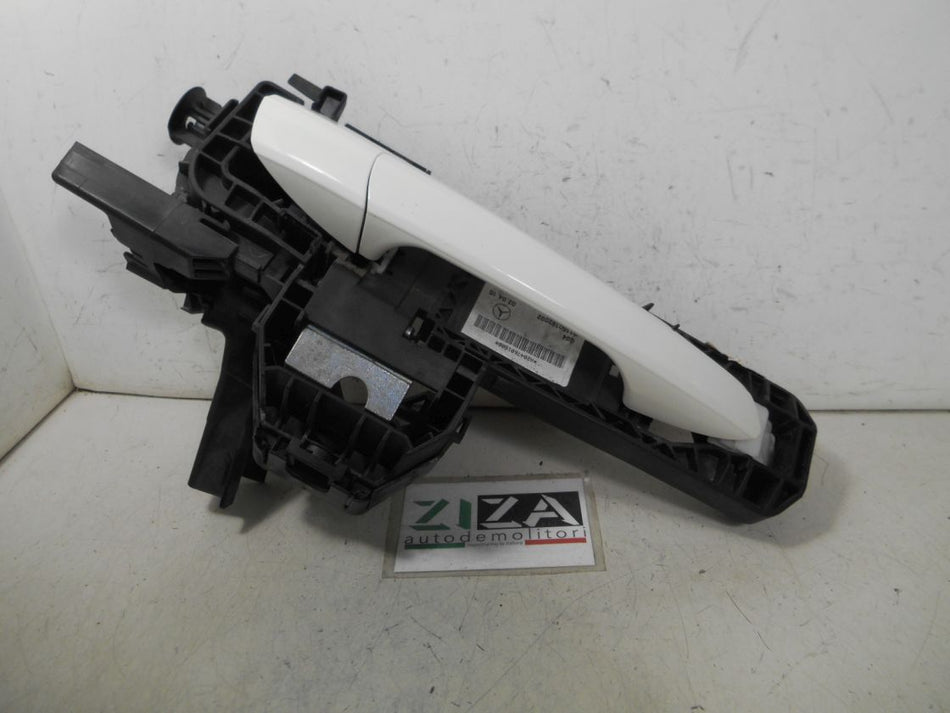 Maniglia Esterna Anteriore Destra + Supporto Mercedes W176 2015 A2047601800