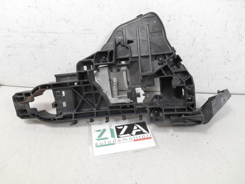 Supporto Maniglia Posteriore Destra Mercedes W245 2007 A1697600434 981475-100