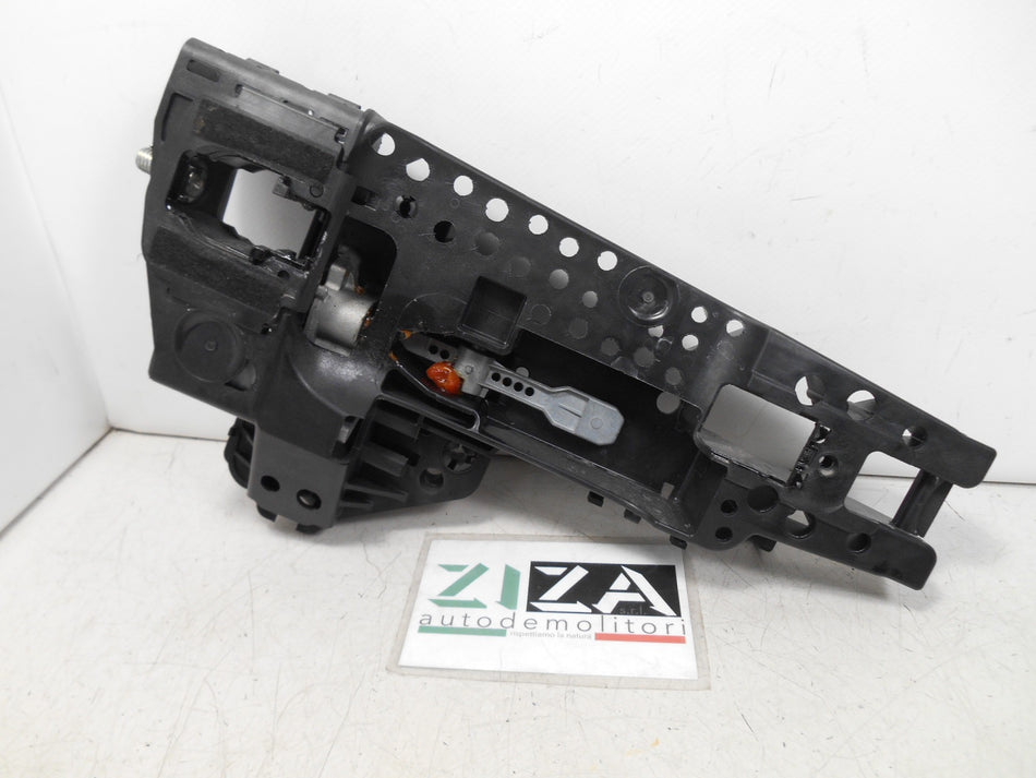 Supporto Maniglia Posteriore Destra Audi Q3 8U 2018 8U0837886