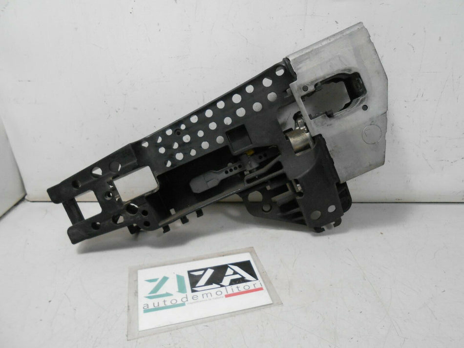 Supporto Maniglia Anteriore Sinistra Audi A4 2009 8T0837885A