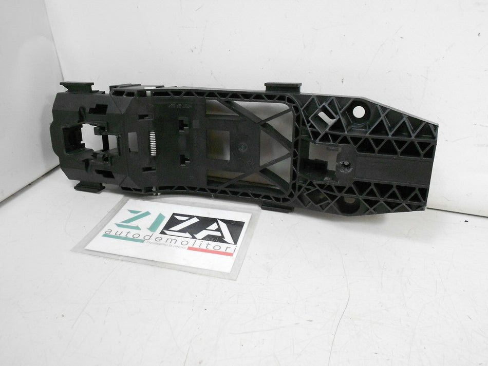 Supporto Maniglia Posteriore Destra Skoda Fabia NJ 2018 5N0839885H