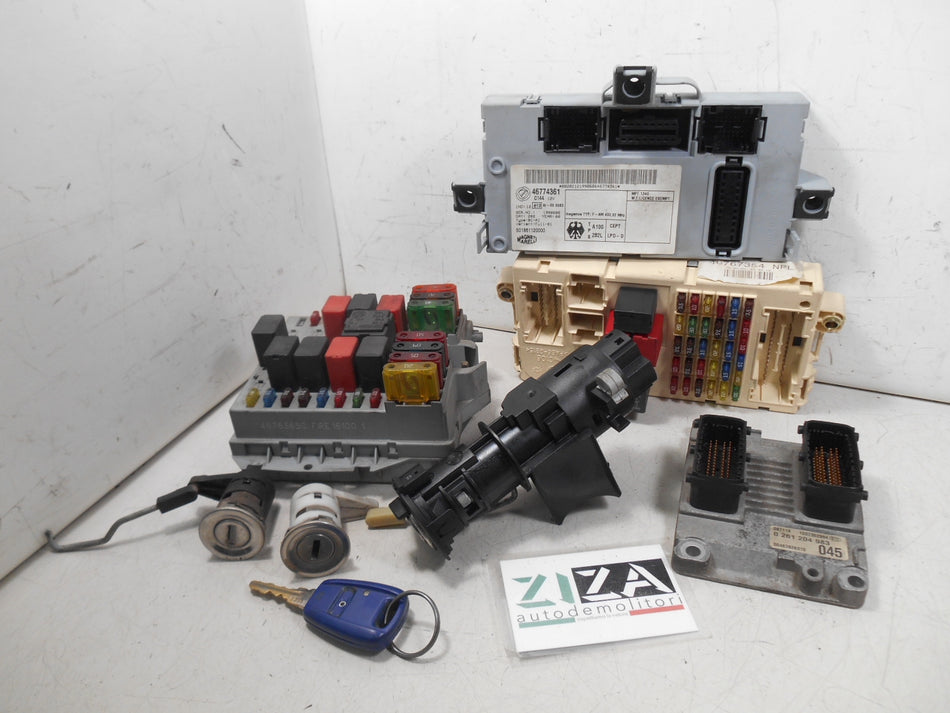 Kit Chiave ECU Fiat Punto 188 1.2 16V 80cv 188A5000 2000 0261204983 467826310