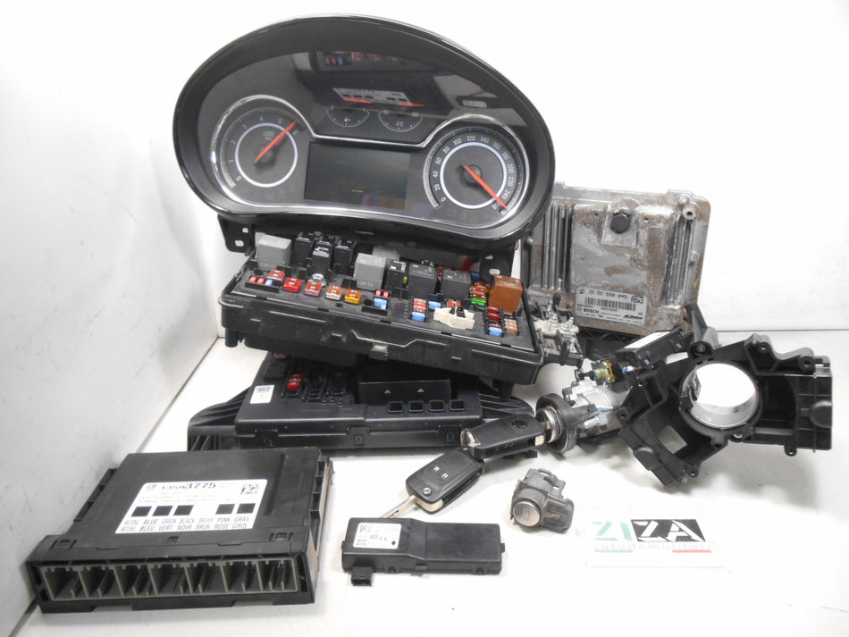 Kit Chiave ECU Opel Insignia SW 2.0 96kw 130cv A20DT 2014 55598045 13593775