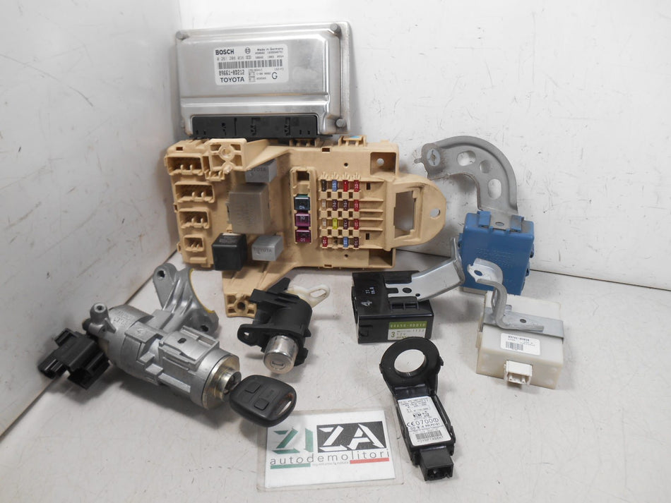 Kit Chiave ECU Toyota Yaris XP10 1.0 48kw 65cv 1SZFE 2005 89661-0D212