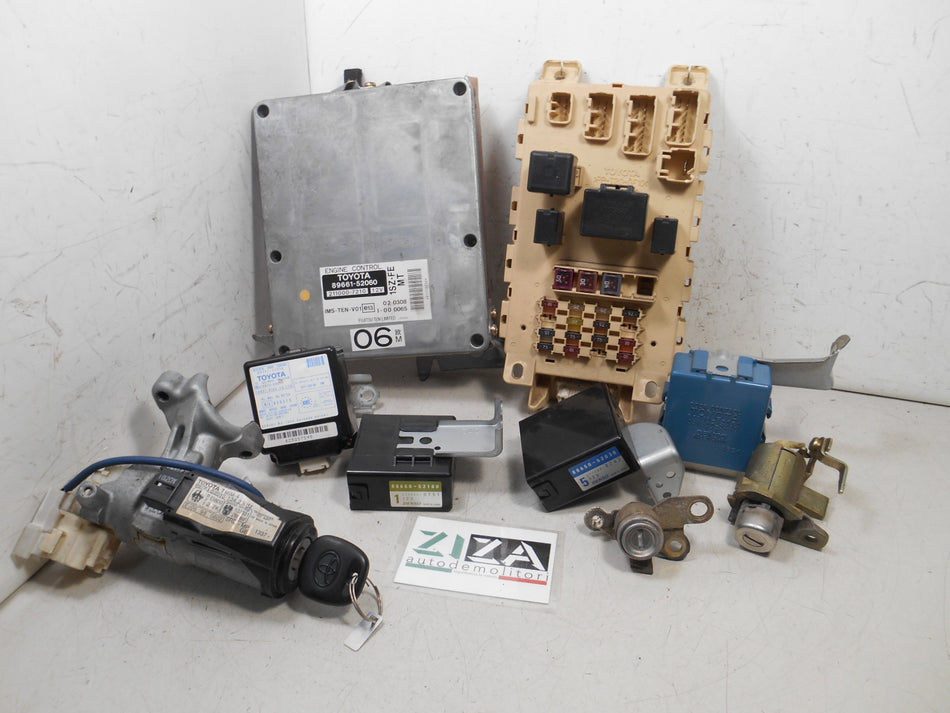 Kit Chiave ECU Toyota Yaris XP10 1.0 50kw 68cv 1SZFE 2000 89661-52060