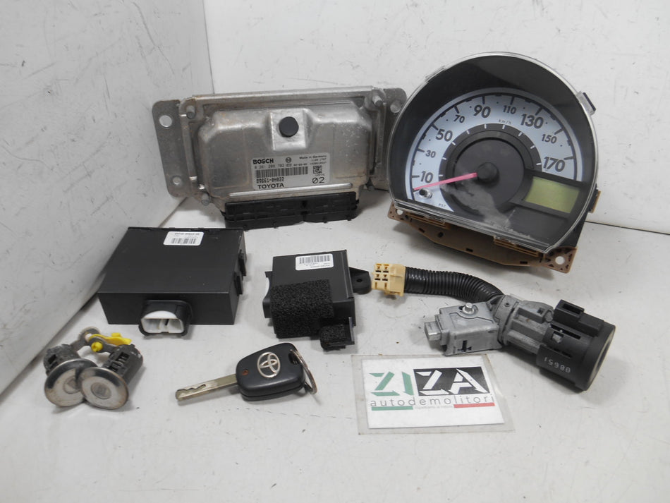 Kit Chiave ECU Toyota Aygo 1.0 50kw 1KRFE 2006 89661-0H022 0261208702
