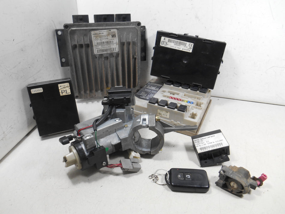 Kit Chiave ECU Nissan Micra K12 1.5 DCI 60kw 82cv K9K 2004 8200334419 8200374395