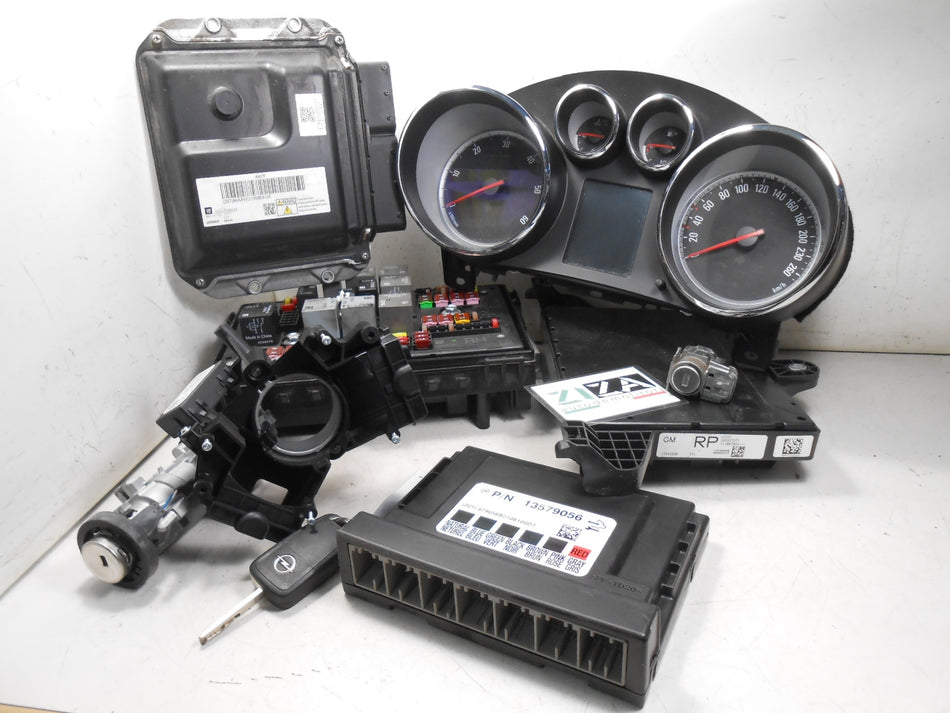 Kit Chiave ECU Opel Astra J 1.7 81kw 110cv A17DTR 2011 55579893 13355672