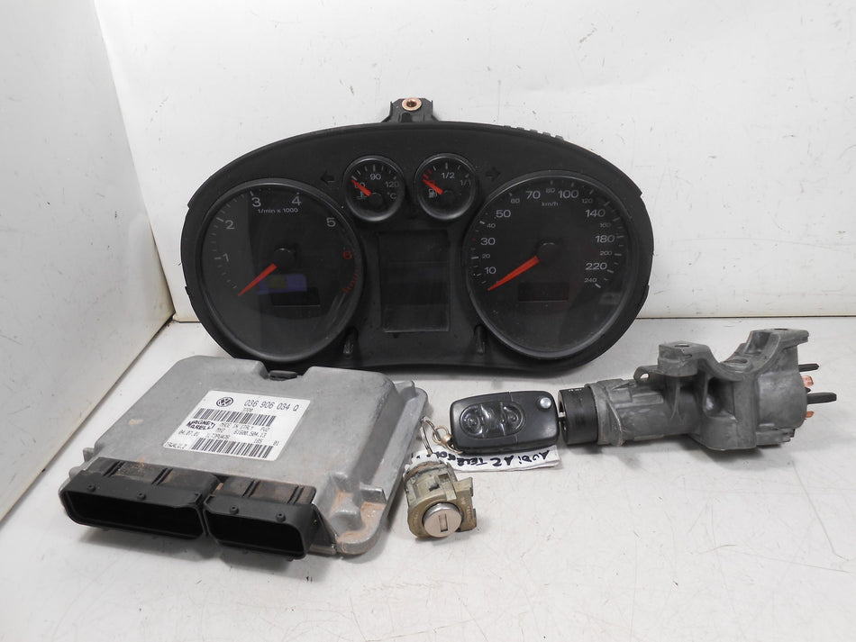 Kit Chiave ECU Audi A2 1.4 55kw AUA 2001 036906034Q 8Z0920900A