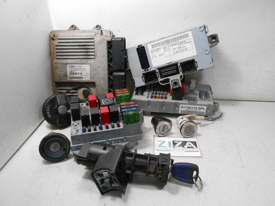 Kit Chiave ECU Fiat Punto 188 Restyling 1.3 Mjet 70cv 188A9000 2004 55186608