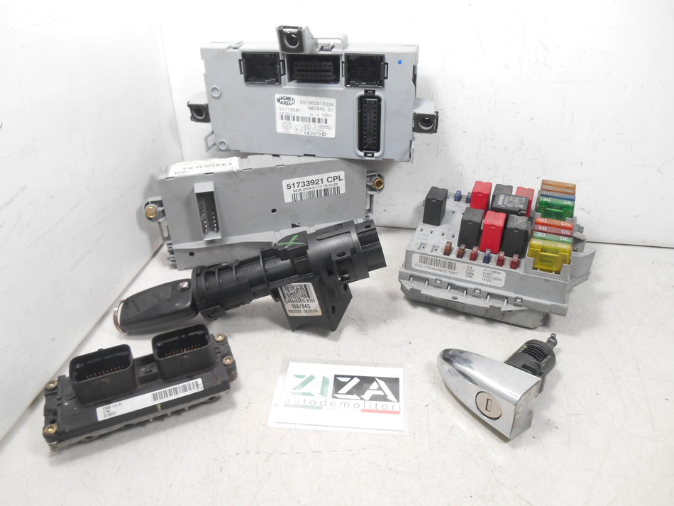 Kit Chiave ECU Lancia Ypsilon 843 1.2 44kw 188A4000 2004 55193431 IAW5AFNY