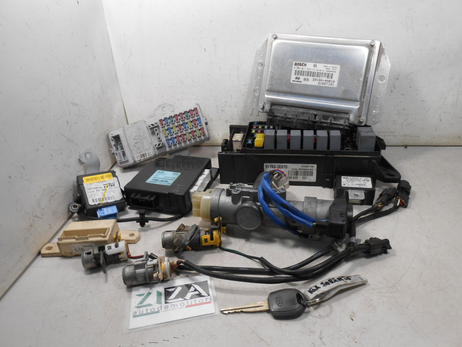 Kit Chiave ECU Kia Sorento 2.5 140cv 2004 39100-4A810 0281011579