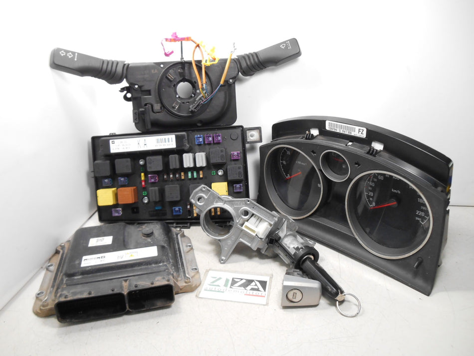 Kit Chiave ECU Opel Astra H SW 1.7 CDTI 92kw 125cv Z17DTR 2008 98002895