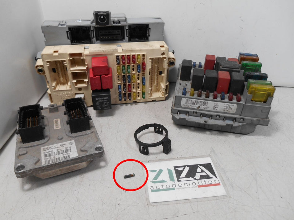 Kit Chiave ECU Fiat Stilo 1.6 16V 76kw 103cv 182B6000 2002 55187475 IAW5NFT1