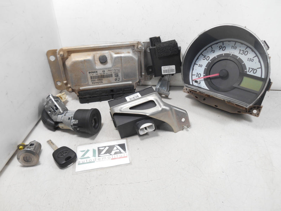 Kit Chiave ECU Toyota Aygo 1.0 50kw 68cv 1KRFE 2007 89661-0H022 0261208702