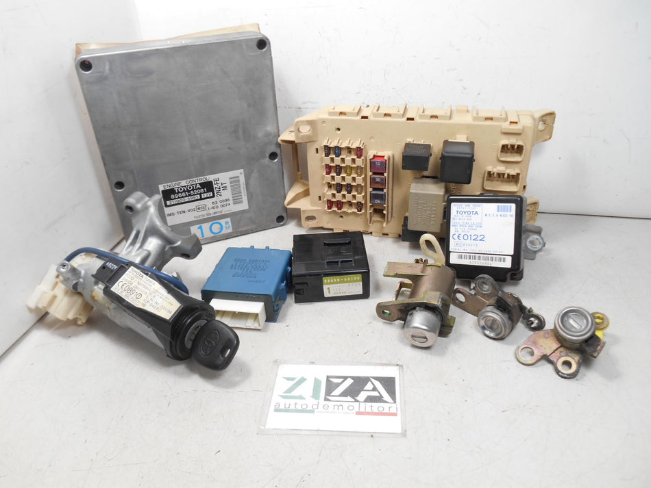 Kit Chiave ECU Toyota Yaris XP10 1.3 63kw 2NZFE 2001 89661-52081 89741-52021