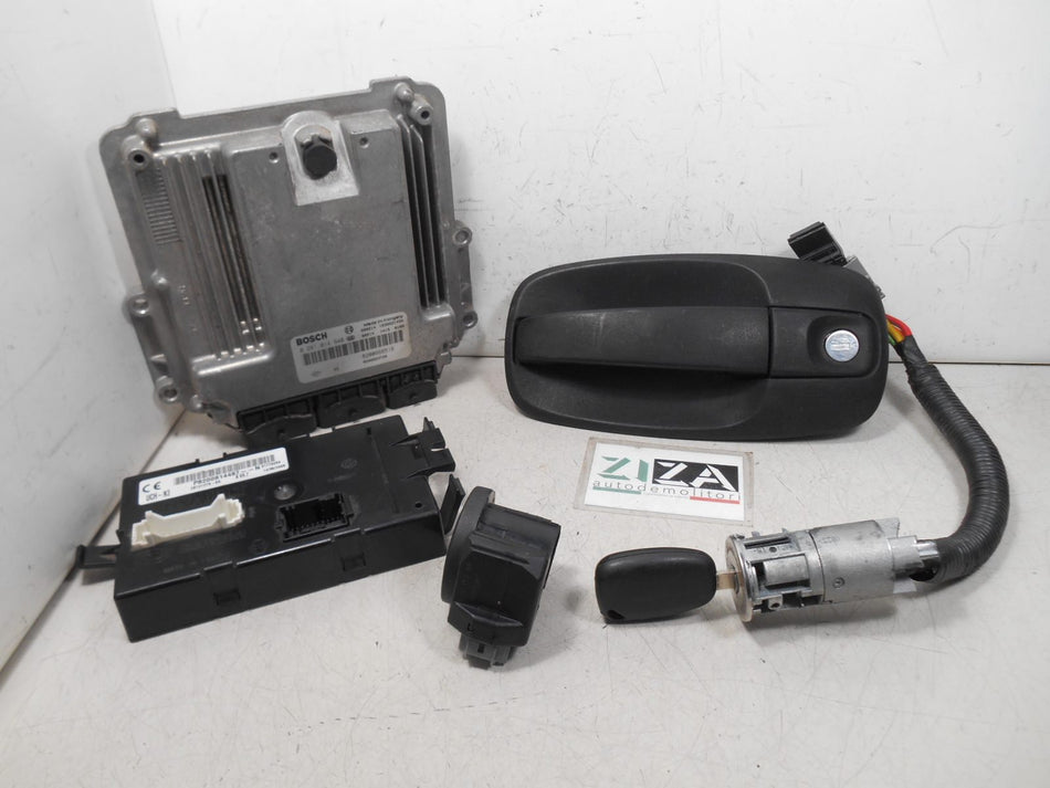 Kit Chiave ECU Opel Vivaro A 2.0 DCI 84kw M9RE7 2008 0281014648 8200666516