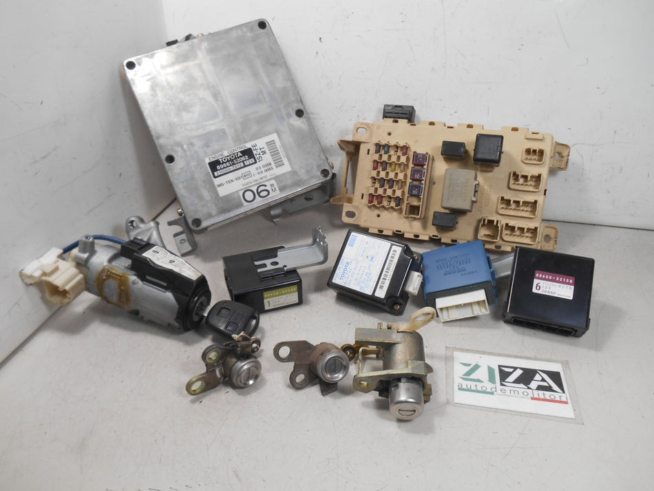 Kit Chiave ECU Toyota Yaris XP10 1.0 50kw 1SZFE 2000 89661-52062