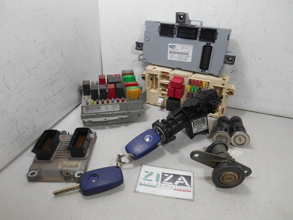 Kit Chiave ECU Fiat Stilo 1.4 16V 70kw 843A1000 2005 00551952730 0261208204