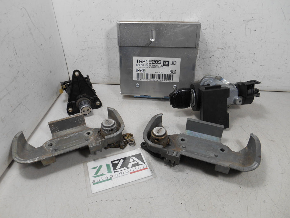 Kit Chiave ECU Opel Corsa B 1.2 33kw 45cv X12SZ 1996 16212209 90532625