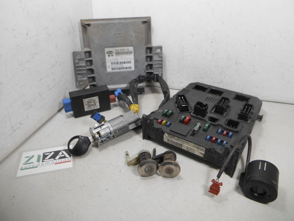 Kit Chiave ECU Peugeot 206 1.1 44,1kw 60cv HFX 2002 IAW48P2.76 SW9644925780 HW9643707380